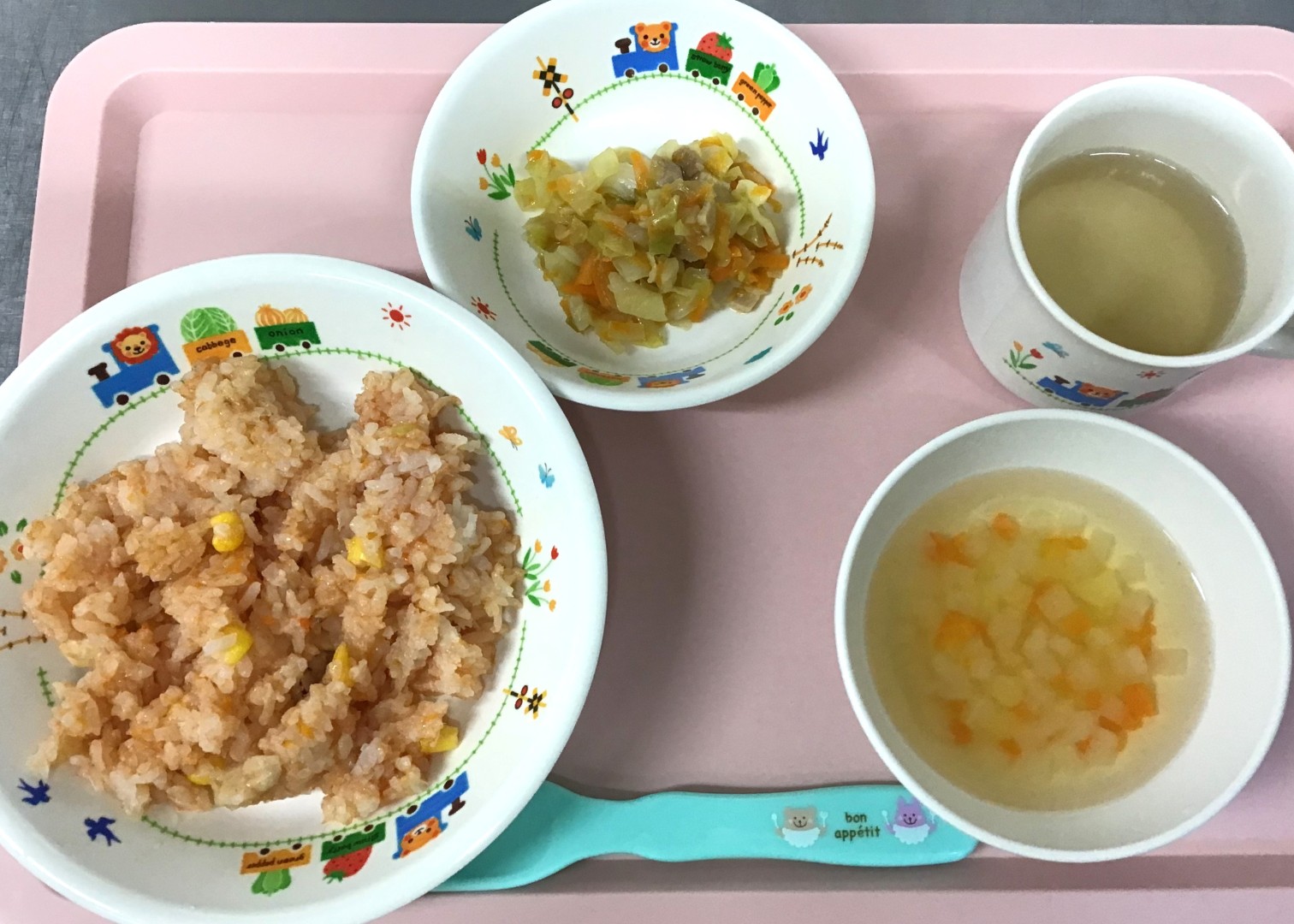 チキンライス、やさいソテー、ポトフスープ